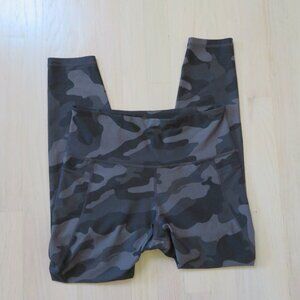 Camouflage Go-Dry Leggings Black and Grey